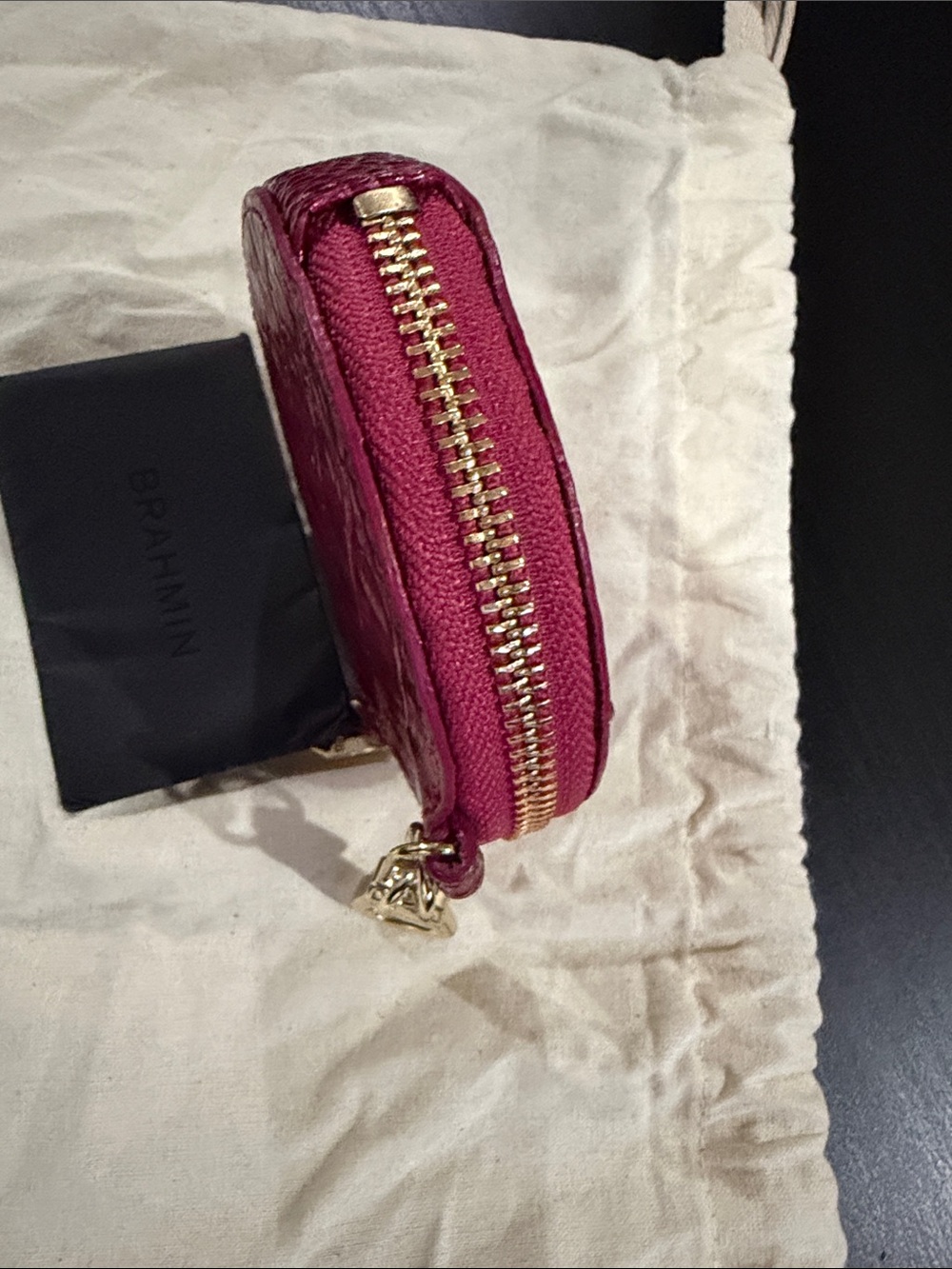 Brahmin Round Coin Case in Deep Magenta La Scala NWOT - Picture 3 of 3